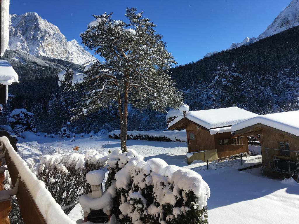 Schneehaus Chalet Ehrwald Eksteriør bilde