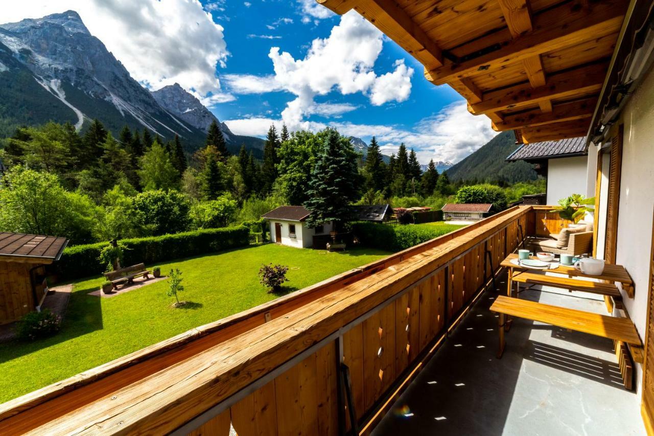 Schneehaus Chalet Ehrwald Eksteriør bilde